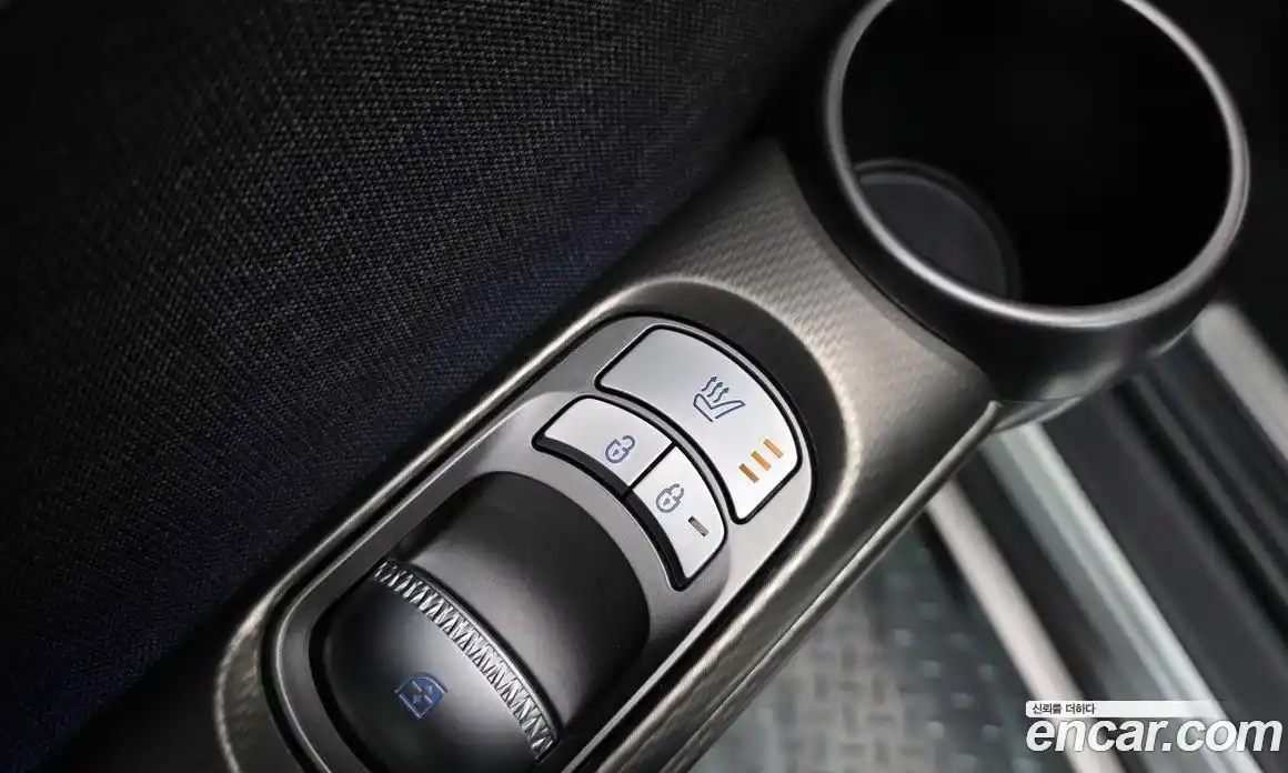 Genesis GV60 2022 0.1 Автомат в Москве № 1129405, фото 19