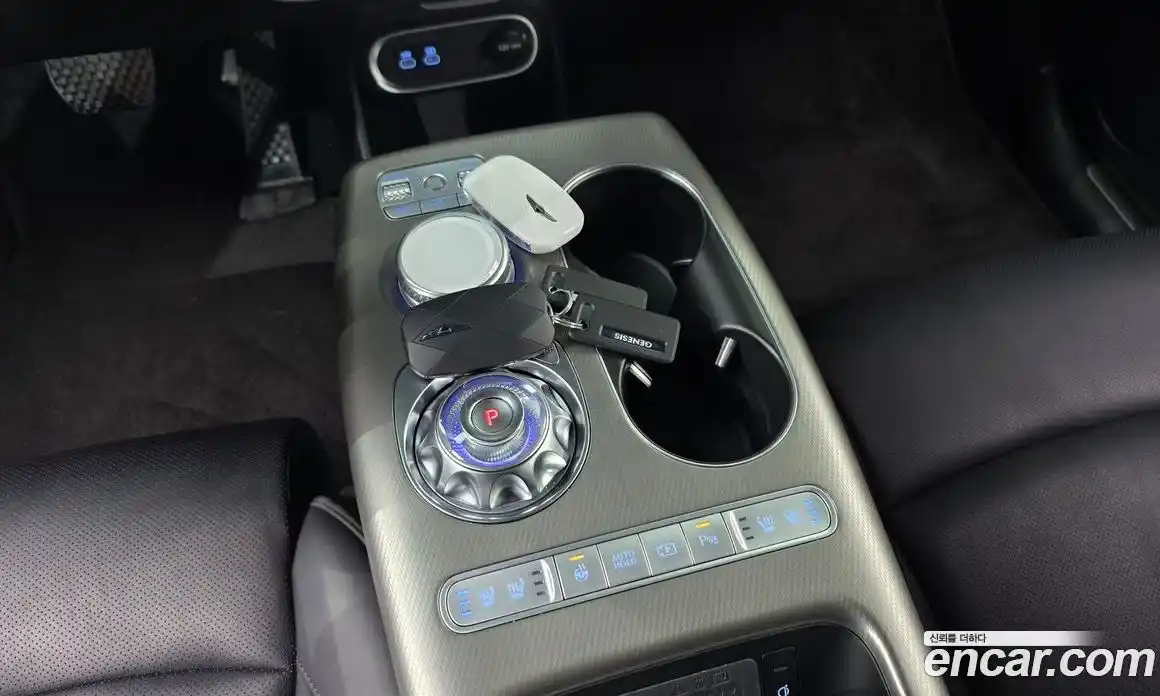 Genesis GV60 2022 0.1 Автомат в Москве № 1129405, фото 9