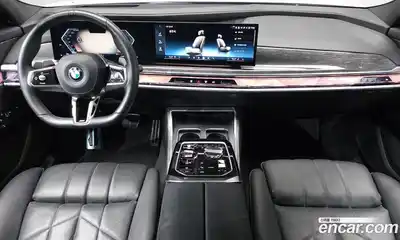 BMW 7-Series 2023 3.0 Автомат в Москве № 1130217, миниатюра 6
