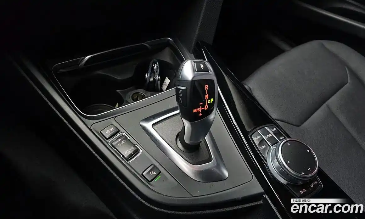 BMW 3-Series 2017 2.0 гидро в Москве № 1131084, фото 9