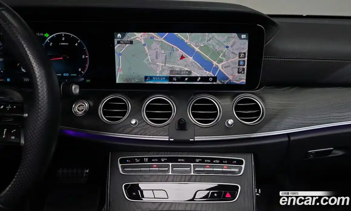 Mercedes-Benz E-Class 2023 1.9 гидро, фото 14