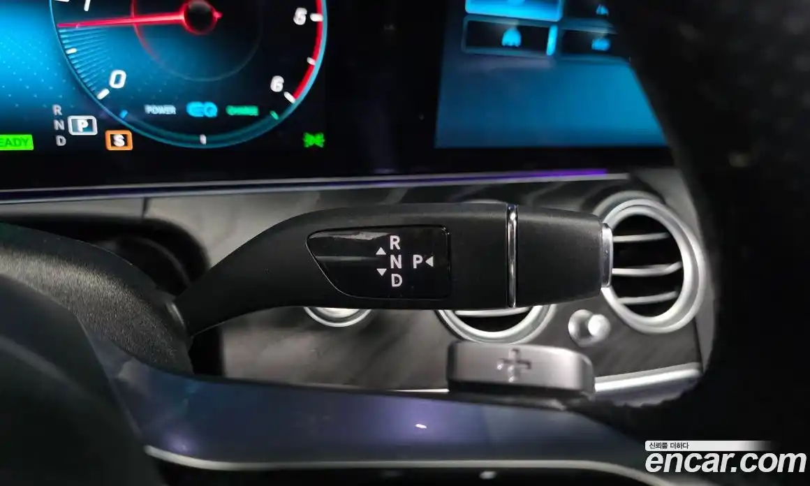 Mercedes-Benz E-Class 2023 1.9 гидро, фото 9