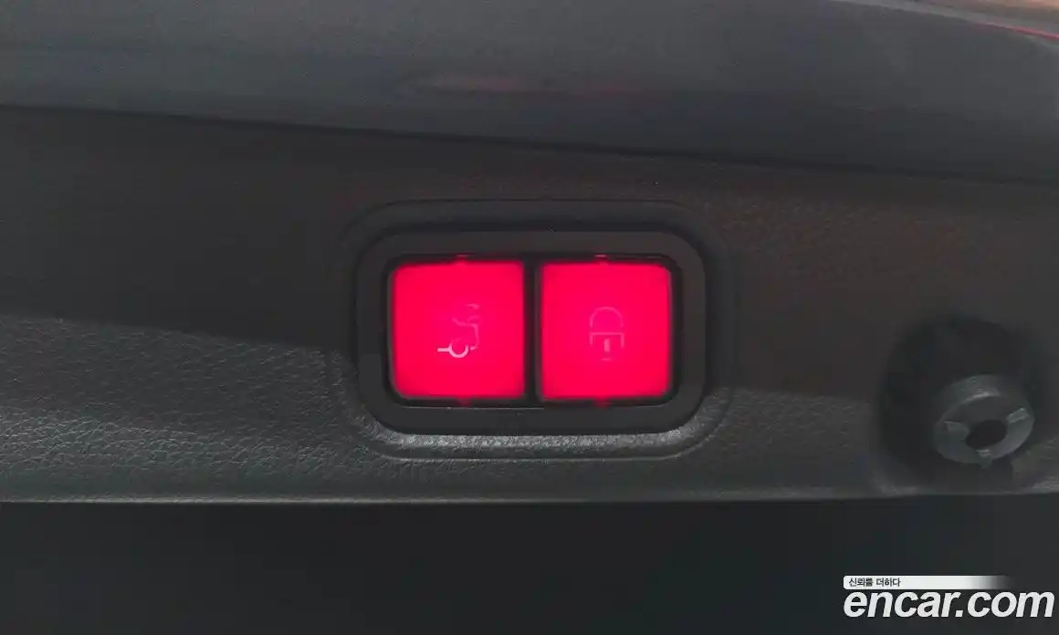 Mercedes-Benz E-Class 2021 2.0 гидро, фото 20