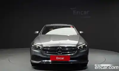 Mercedes-Benz E-Class 2021 2.0 гидро, миниатюра 3