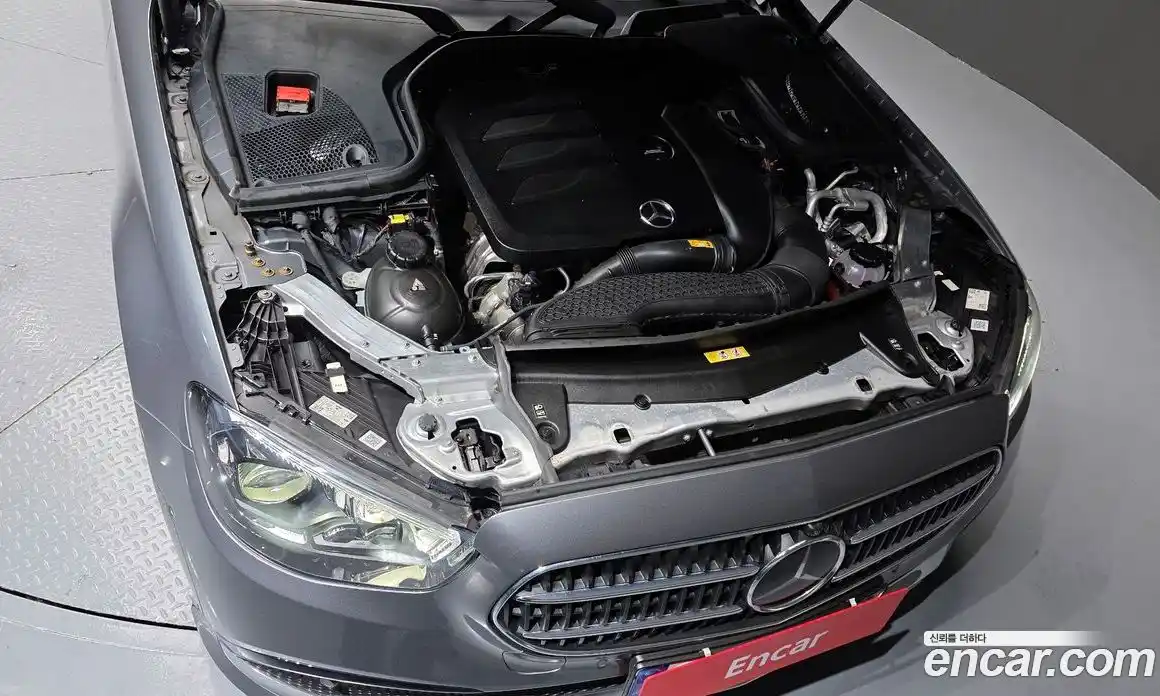 Mercedes-Benz E-Class 2021 2.0 гидро, фото 6