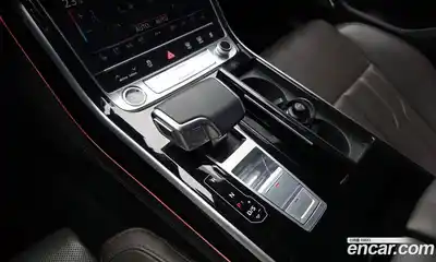 Audi A8 2021 3.0 гидро в Москве № 1132257, миниатюра 9