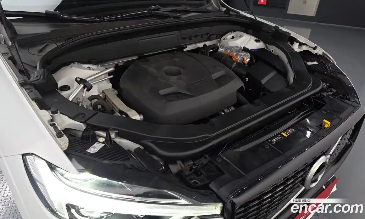 Volvo XC60 2021 2.0 гидро в Москве № 1132753, фото 6
