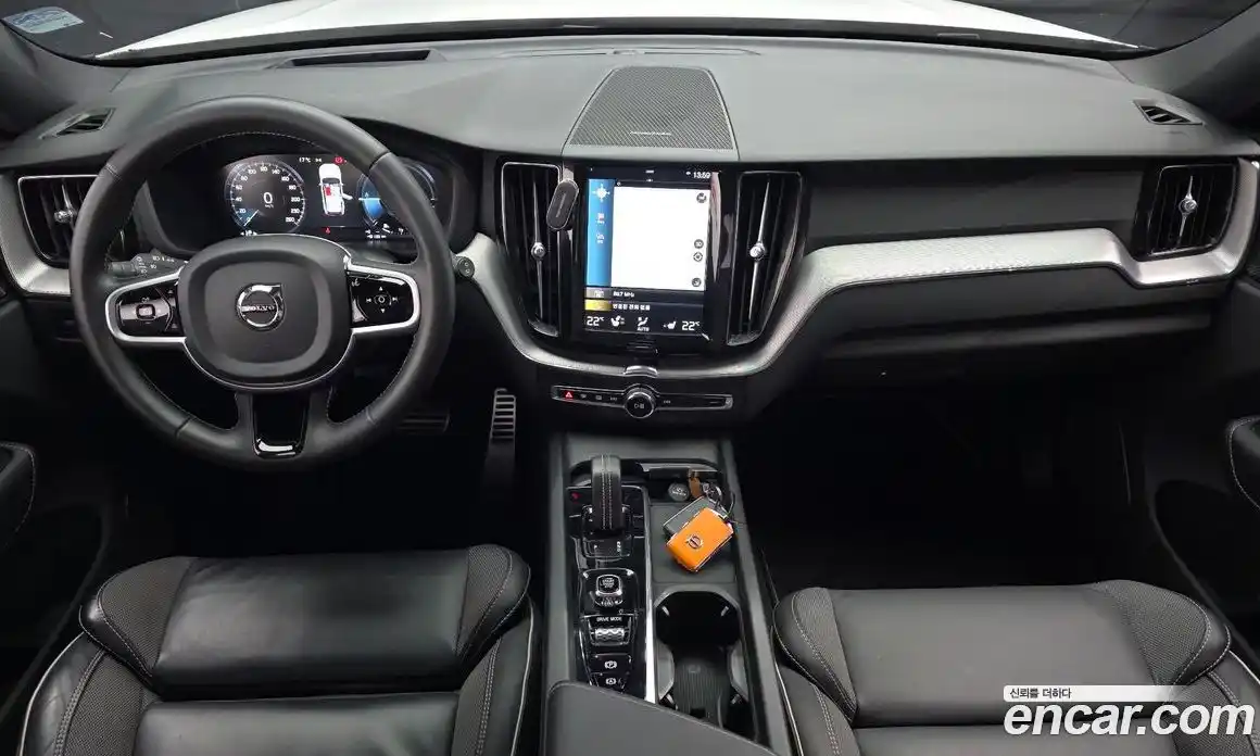 Volvo XC60 2021 2.0 гидро в Москве № 1132753, фото 7