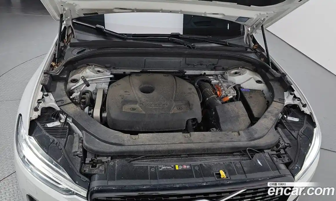 Volvo XC60 2021 2.0 гидро в Москве № 1132764, фото 6