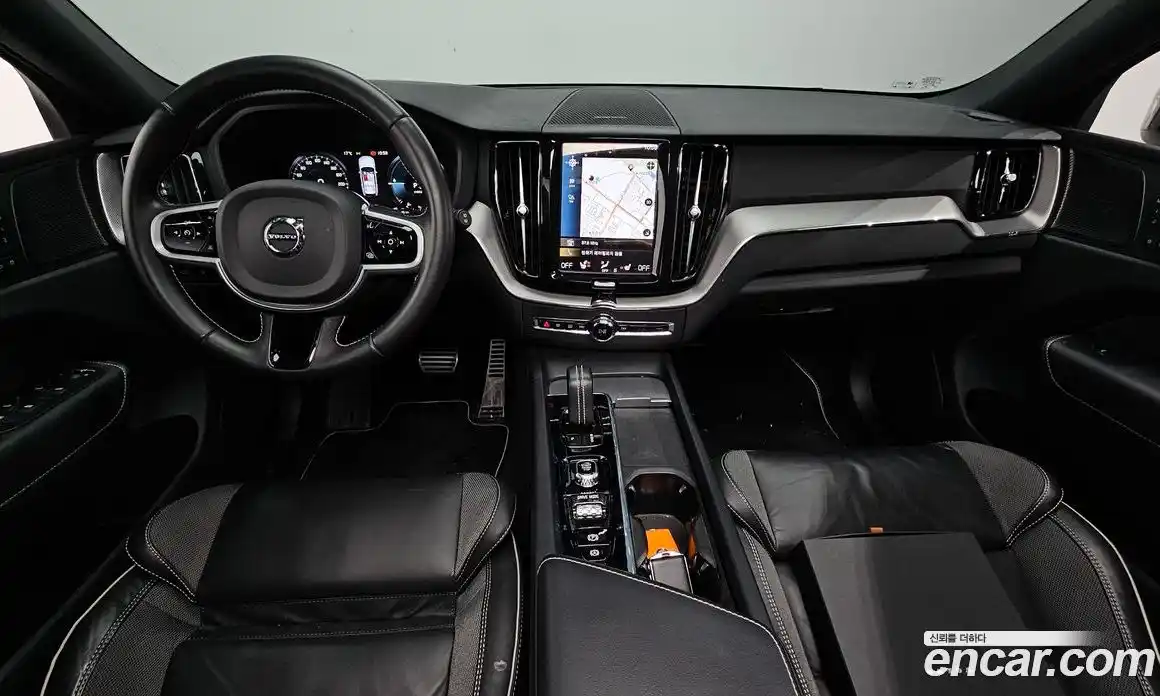 Volvo XC60 2021 2.0 гидро в Москве № 1132764, фото 7