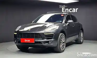 Porsche Macan, 2016