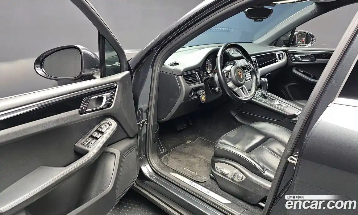 Porsche Macan 2016 3.0 гидро в Москве № 1135401, фото 11