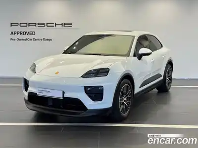 Porsche Macan, 2025