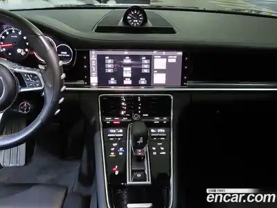Porsche Panamera 2019 3.0 гидро в Москве № 1135636, миниатюра 11