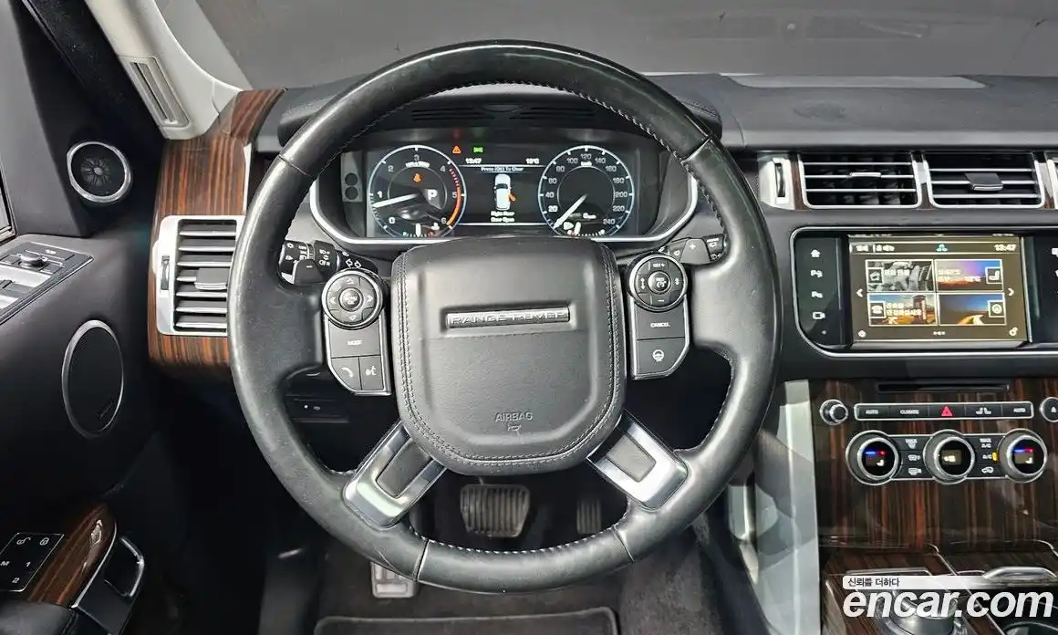 Land Rover Range-Rover 2016 4.4 гидро в Москве № 1136440, фото 13