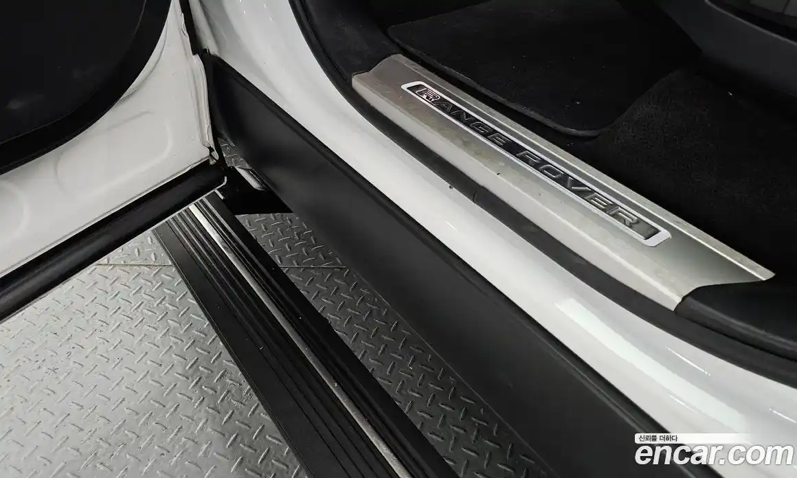 Land Rover Range-Rover Sport 2019 3.0 гидро в Москве № 1136968, фото 19