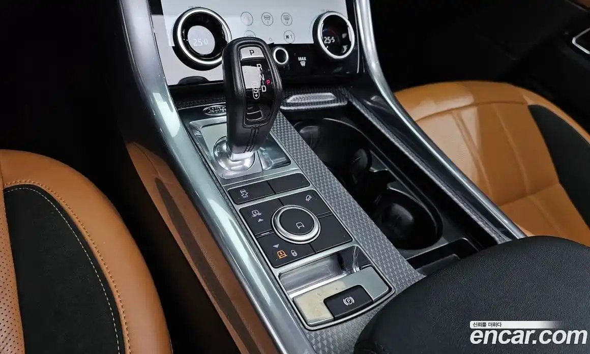 Land Rover Range-Rover Sport 2019 3.0 гидро в Москве № 1136968, фото 9