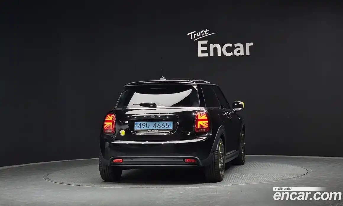Mini Cooper 2022 гидро в Москве № 1138058, фото 4