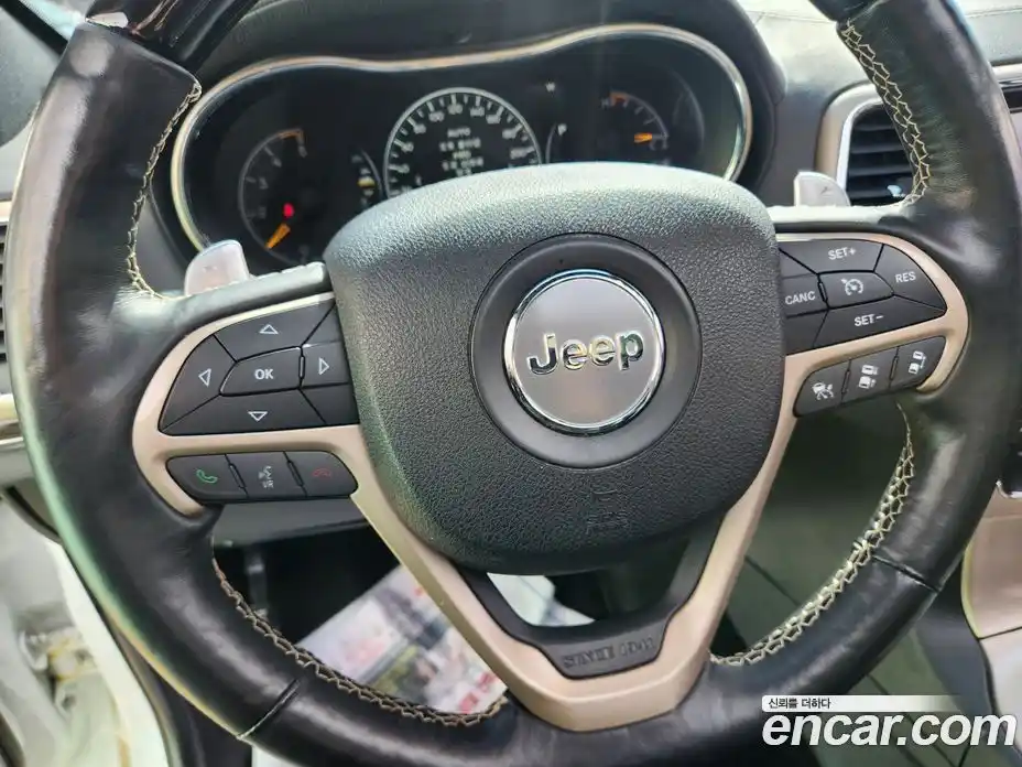 Jeep Cherokee 2014 3.0 гидро в Москве № 1139274, фото 16