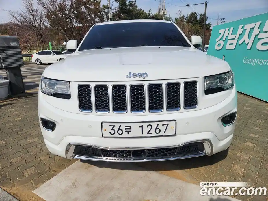 Jeep Cherokee 2014 3.0 гидро в Москве № 1139274, фото 2