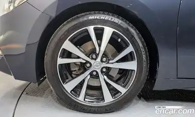 Nissan Maxima 2017 3.5 гидро в Москве № 1139597, миниатюра 5