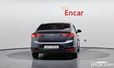 Hyundai Avante 2018 1.6 гидро в Москве № 1141708, миниатюра 4