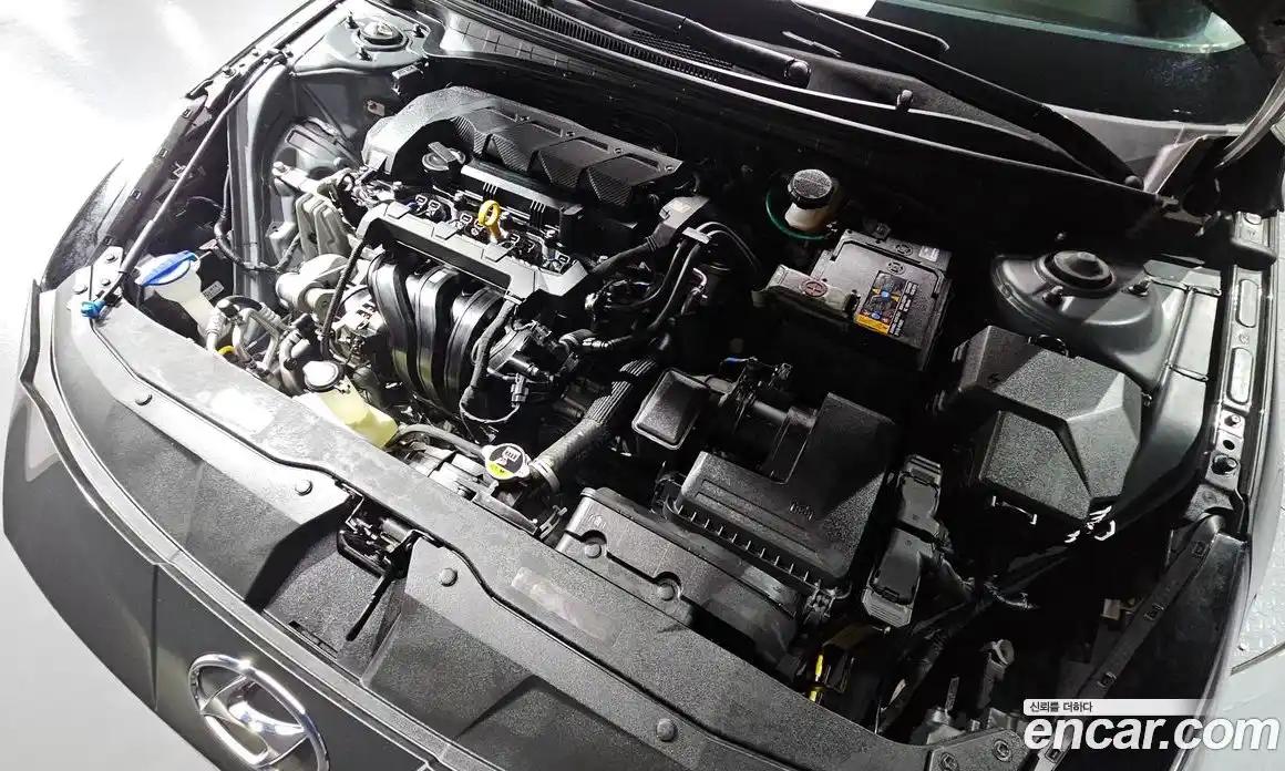 Hyundai Avante 2020 1.6 гидро в Москве № 1142654, фото 6