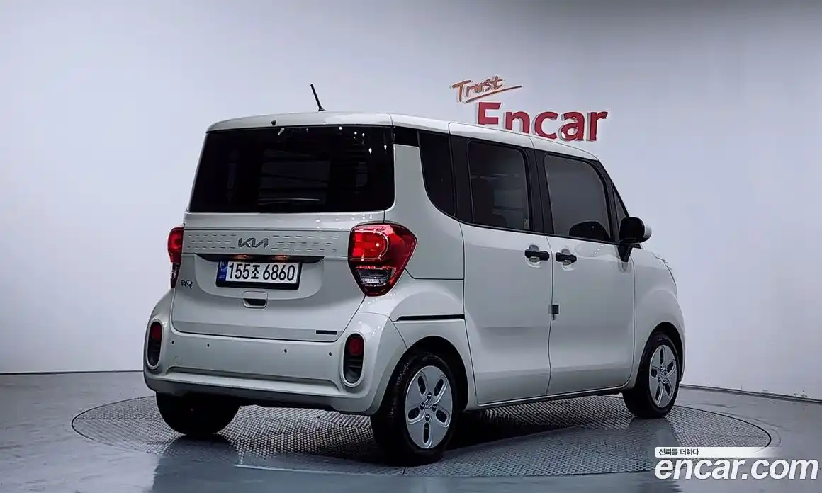 Kia Ray 2021 1.0 Автомат в Москве № 1143040, фото 1