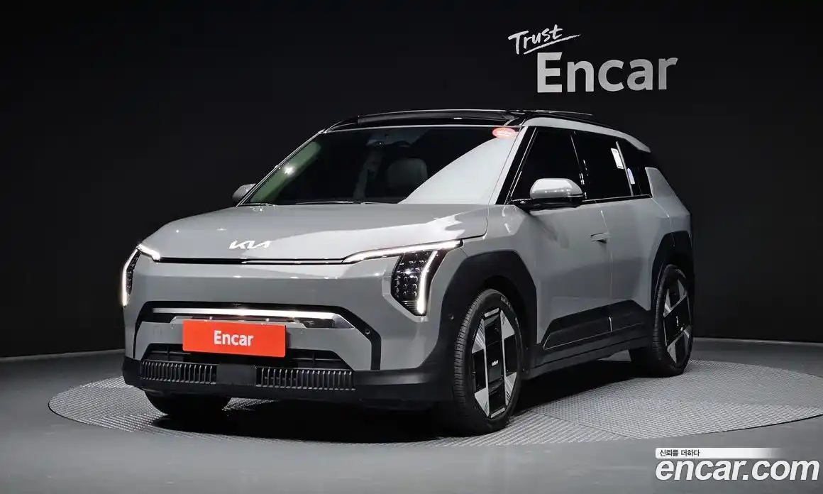 Kia EV3 2024 0.2 Автомат в Москве № 1143116, фото 1