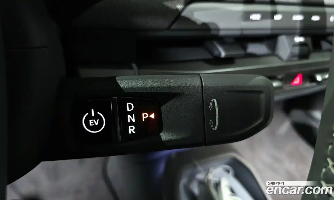 Kia EV3 2024 0.2 Автомат в Москве № 1143116, фото 9