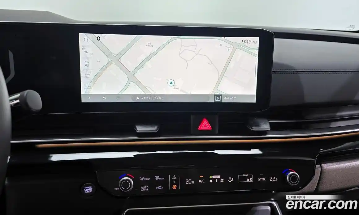 Kia Canival 2024 2.2 Автомат в Москве № 1143180, фото 14