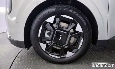 Kia Canival 2024 2.2 Автомат в Москве № 1143180, миниатюра 5