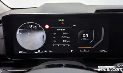 Kia Canival 2024 2.2 Автомат в Москве № 1143180, миниатюра 8