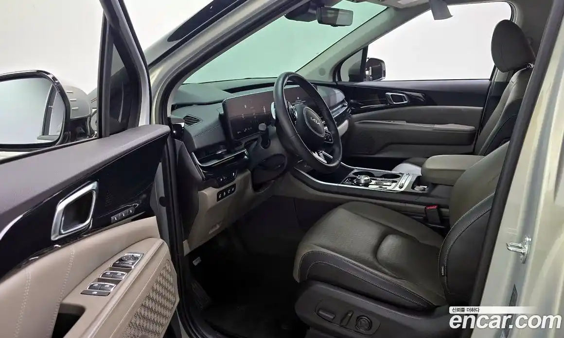 Kia Canival 2024 2.2 Автомат в Москве № 1143180, фото 10