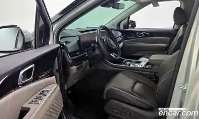 Kia Canival 2024 2.2 Автомат в Москве № 1143180, миниатюра 10