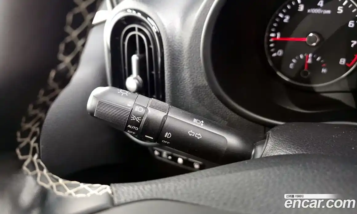 Kia Morning 2020 1.0 Автомат в Москве № 1143256, фото 18