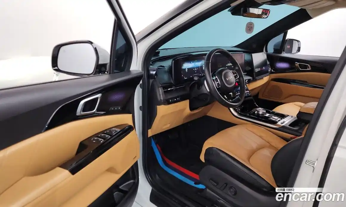 Kia Canival 2023 3.5 Автомат в Москве № 1143258, фото 10