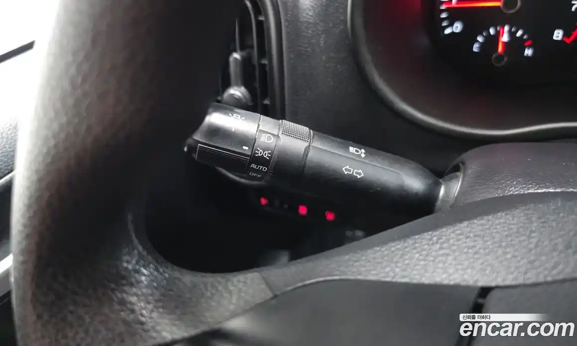 Kia Morning 2021 1.0 Автомат в Москве № 1143342, фото 16