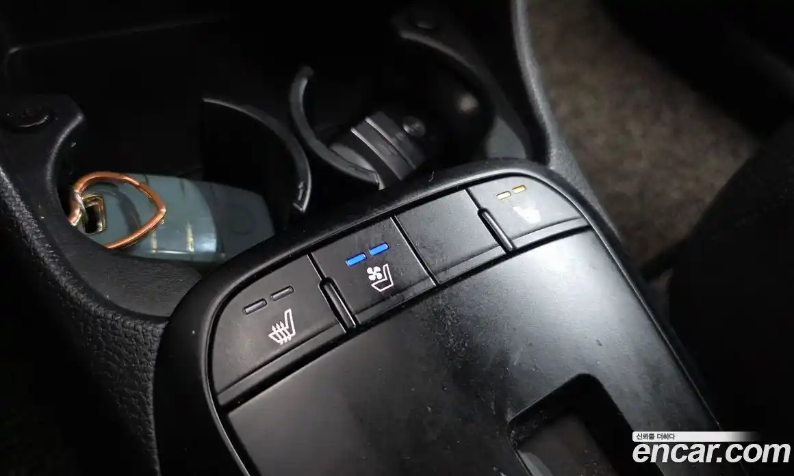 Kia Morning 2021 1.0 Автомат в Москве № 1143342, фото 17