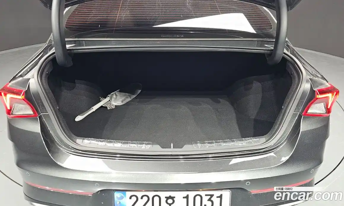 Kia K5 2023 1.6 Автомат в Москве № 1143351, фото 19