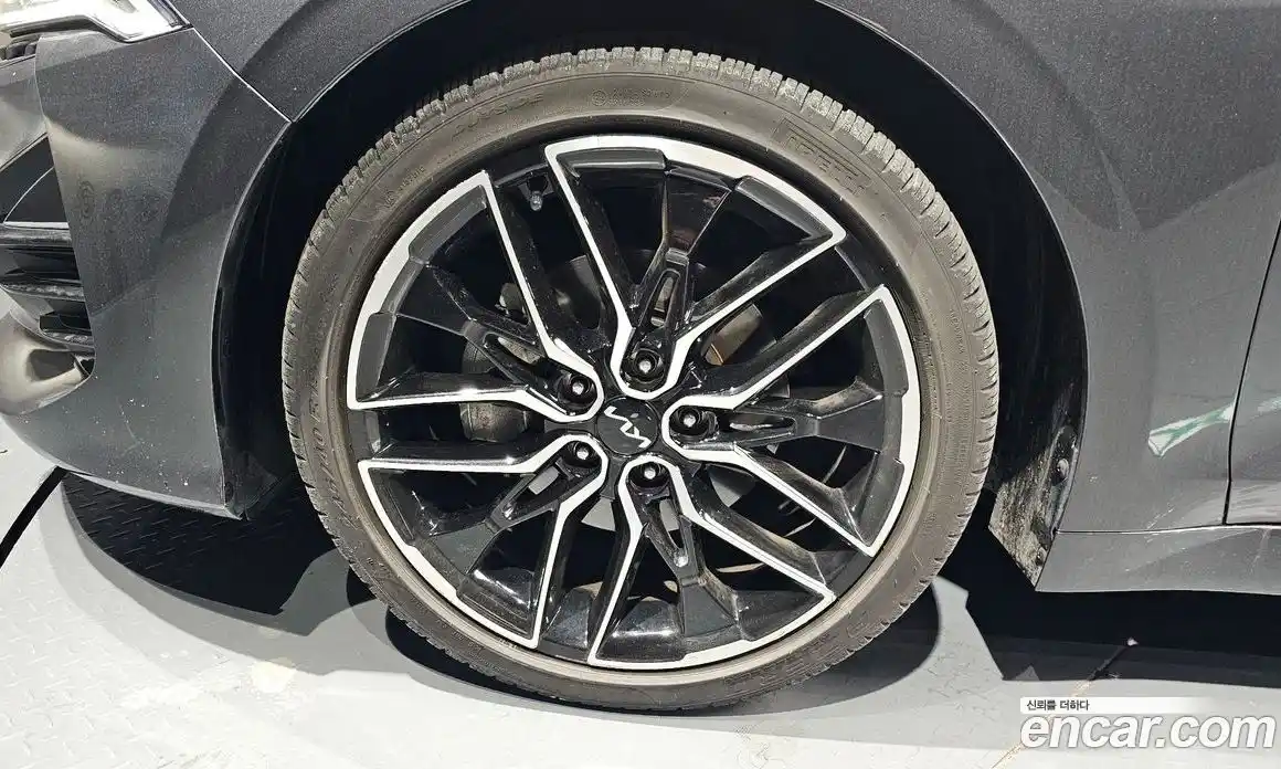 Kia K5 2023 1.6 Автомат в Москве № 1143351, фото 4