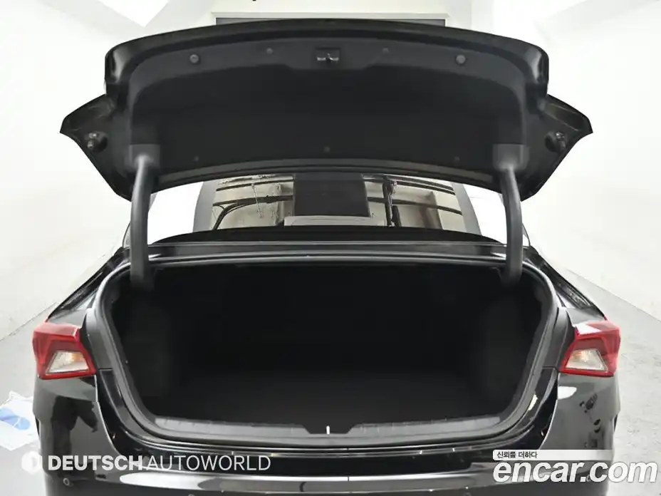 Kia K5 2022 2.0 Автомат в Москве № 1143353, фото 19