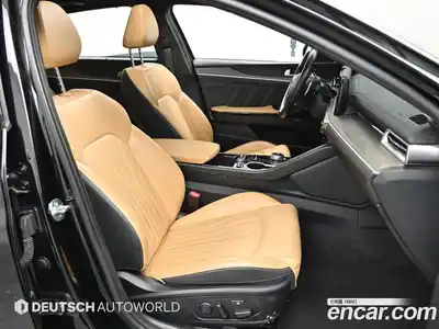 Kia K5 2022 2.0 Автомат в Москве № 1143353, миниатюра 10