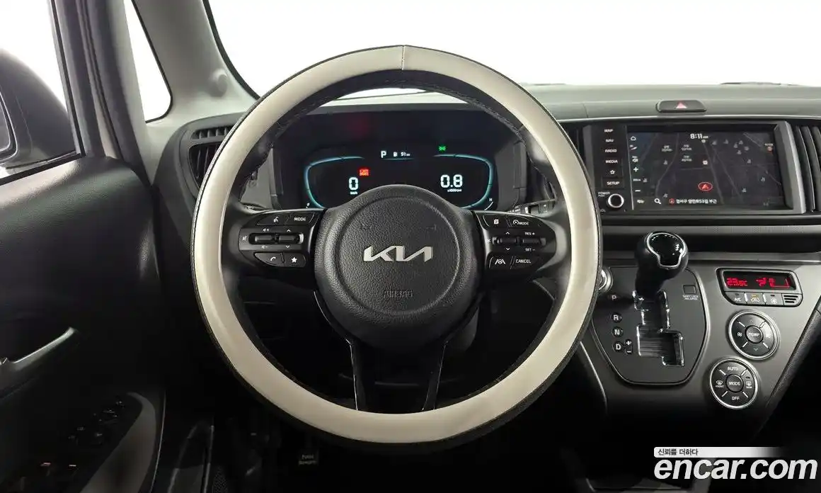 Kia Ray 2023 1.0 Автомат в Москве № 1143356, фото 13