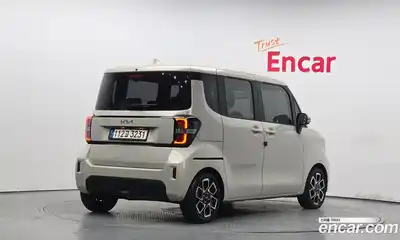 Kia Ray 2023 1.0 Автомат в Москве № 1143356, миниатюра 2