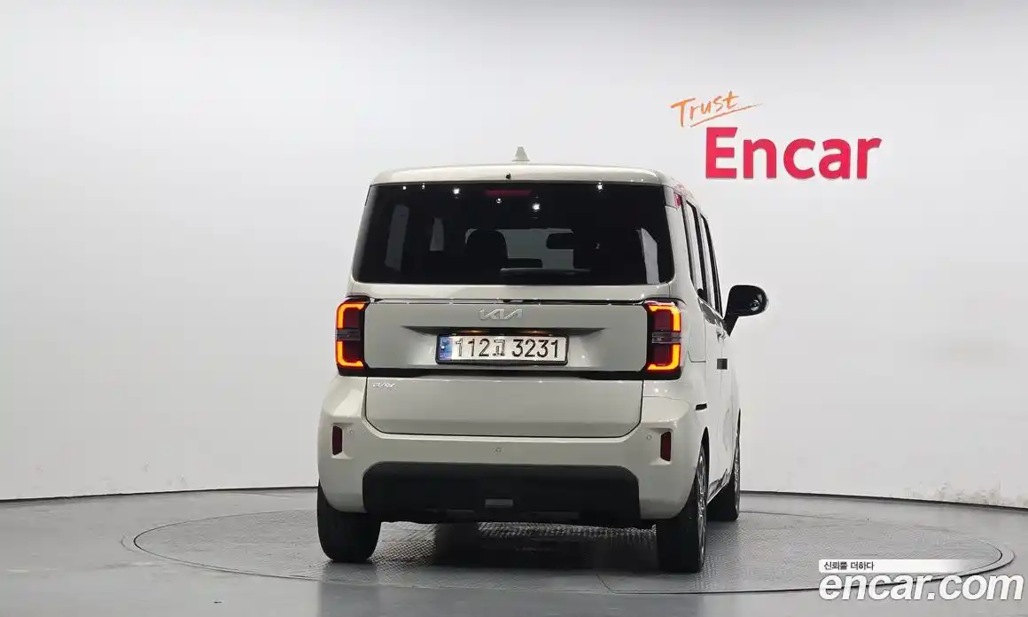 Kia Ray 2023 1.0 Автомат в Москве № 1143356, фото 4