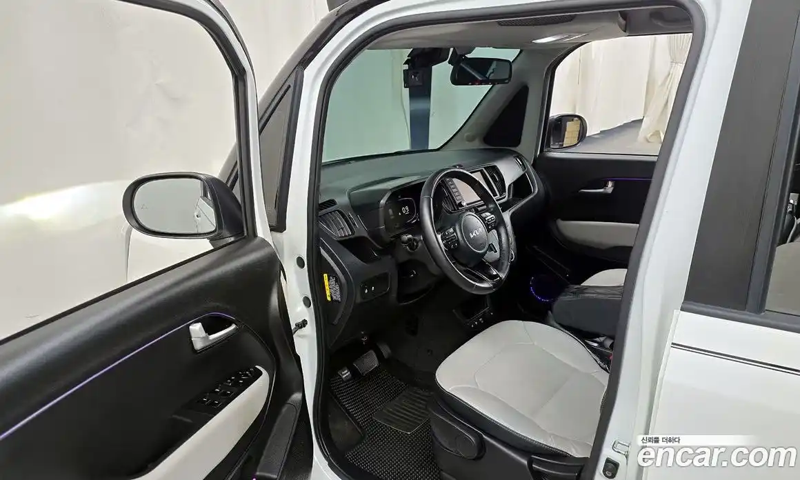 Kia Ray 2023 1.0 Автомат в Москве № 1143402, фото 10