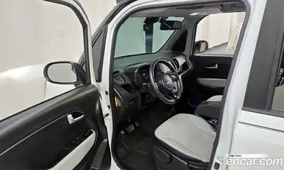 Kia Ray 2023 1.0 Автомат в Москве № 1143402, миниатюра 10