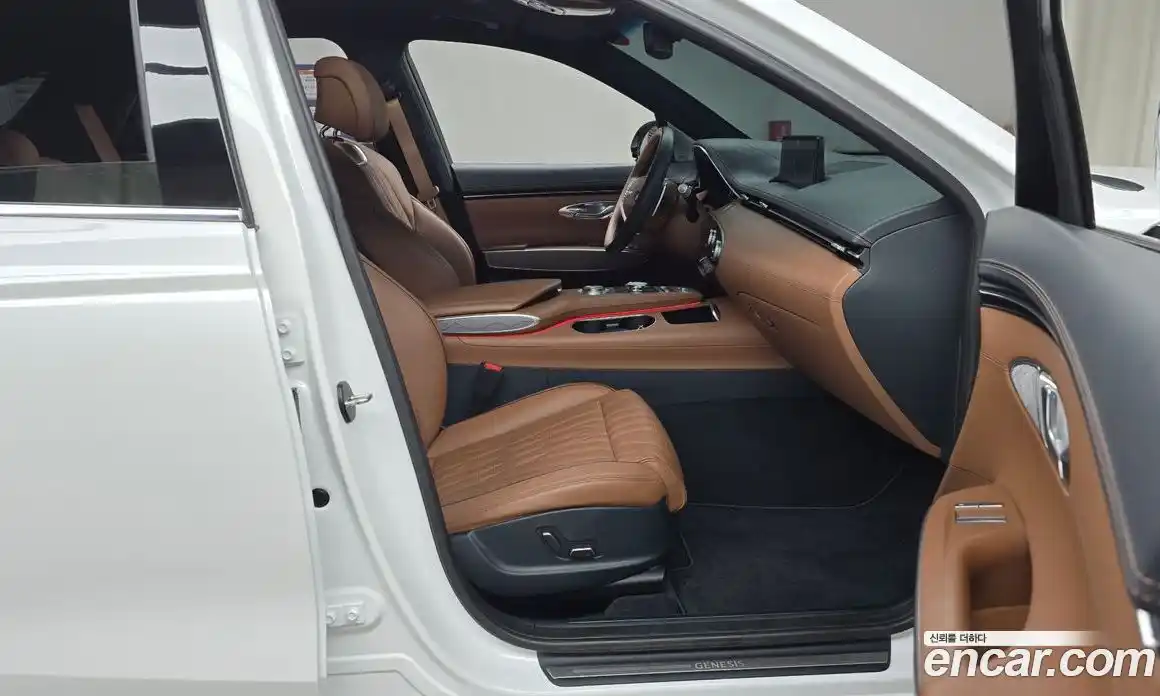 Genesis GV70 2022 2.5 Автомат в Москве № 1143584, фото 11