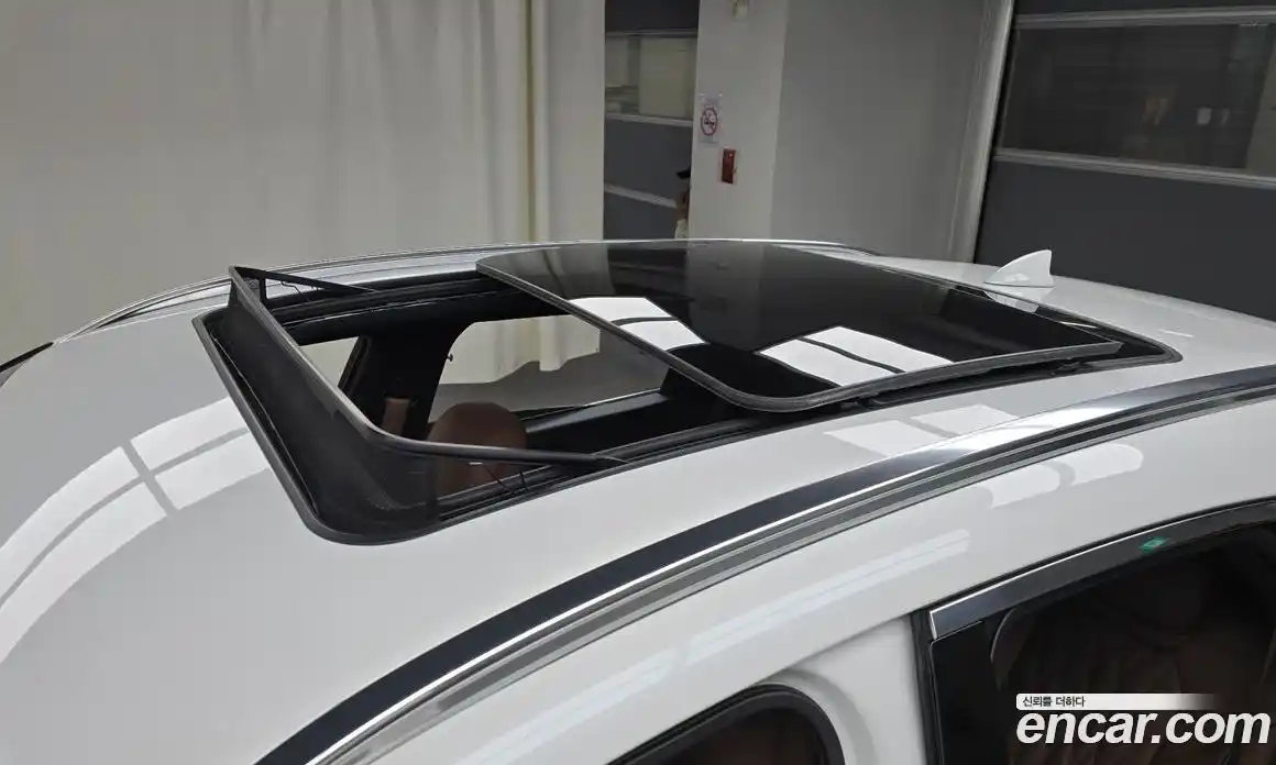 Genesis GV70 2022 2.5 Автомат в Москве № 1143584, фото 19